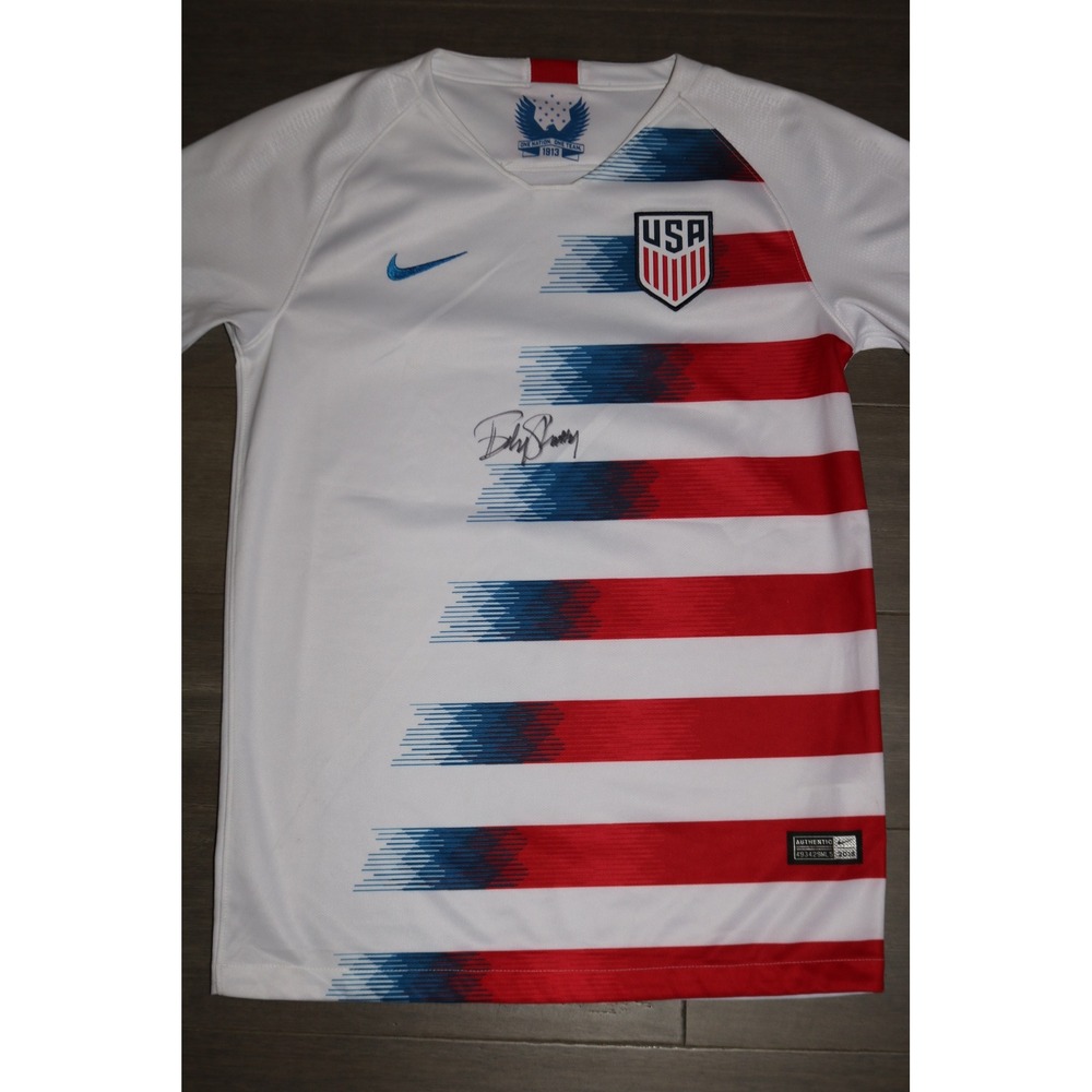 Nike USA Soccer Jersey Becky Sauerbrunn Autograph USWNT 894024-100 Youth Large
